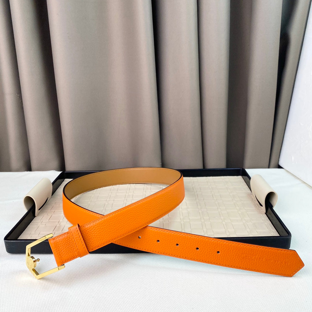 14H107P   (High quality leather belt With full package)