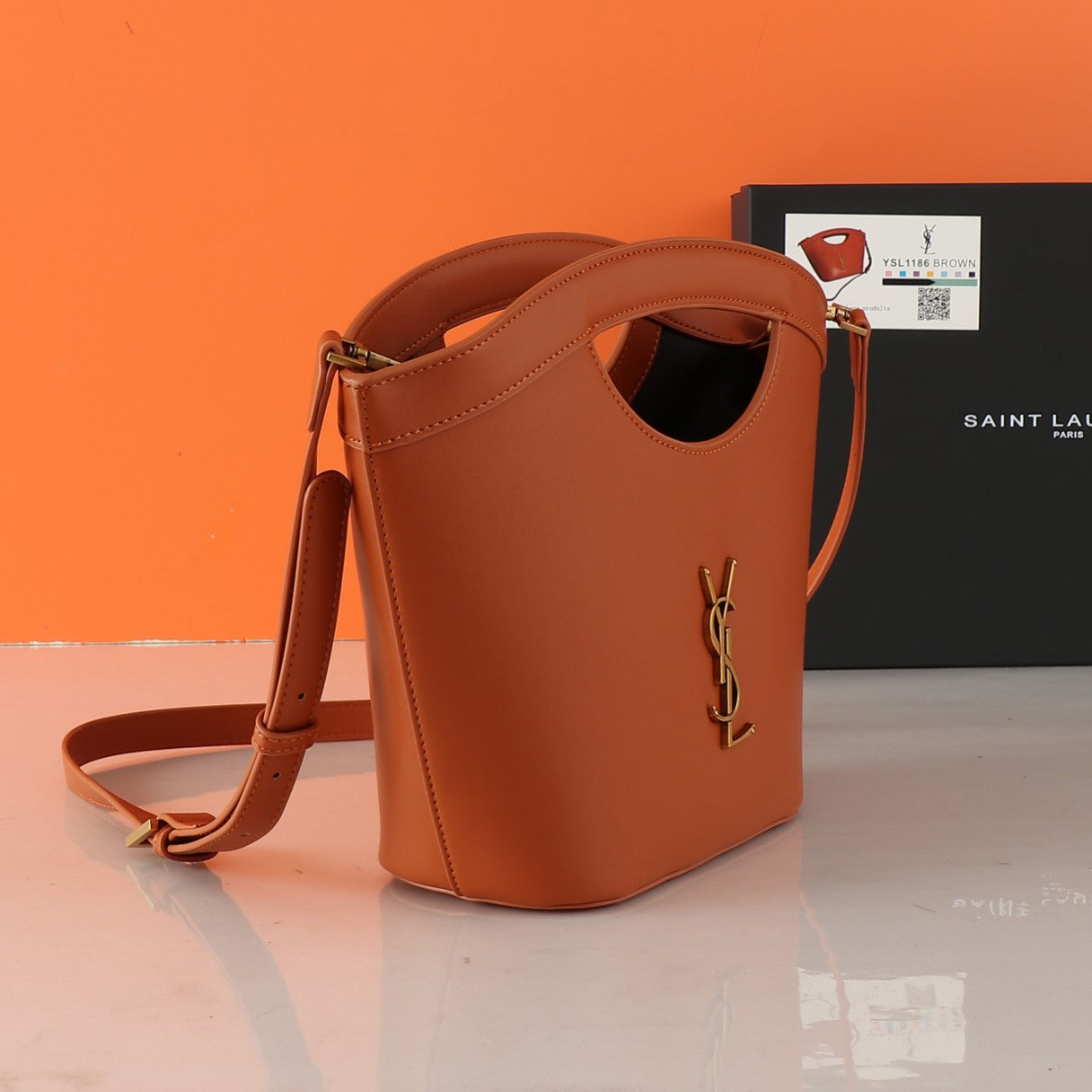 1XSL75B (Fashionable leather bag )