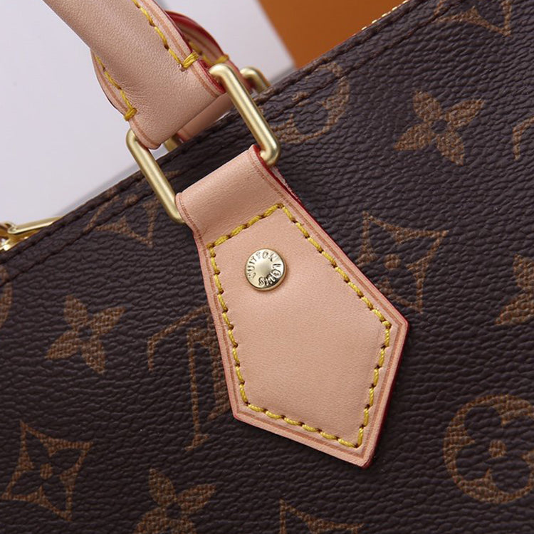 2E8B  Fashionable leather bag 