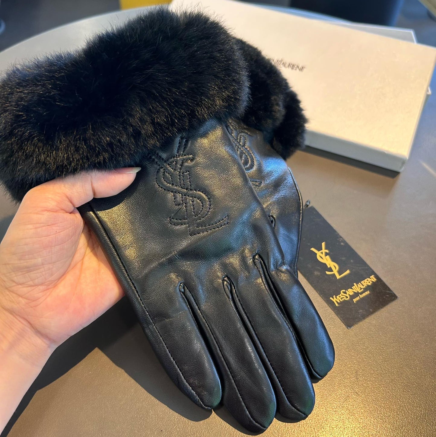 14SL25S   High quality fashionable Wool gloves