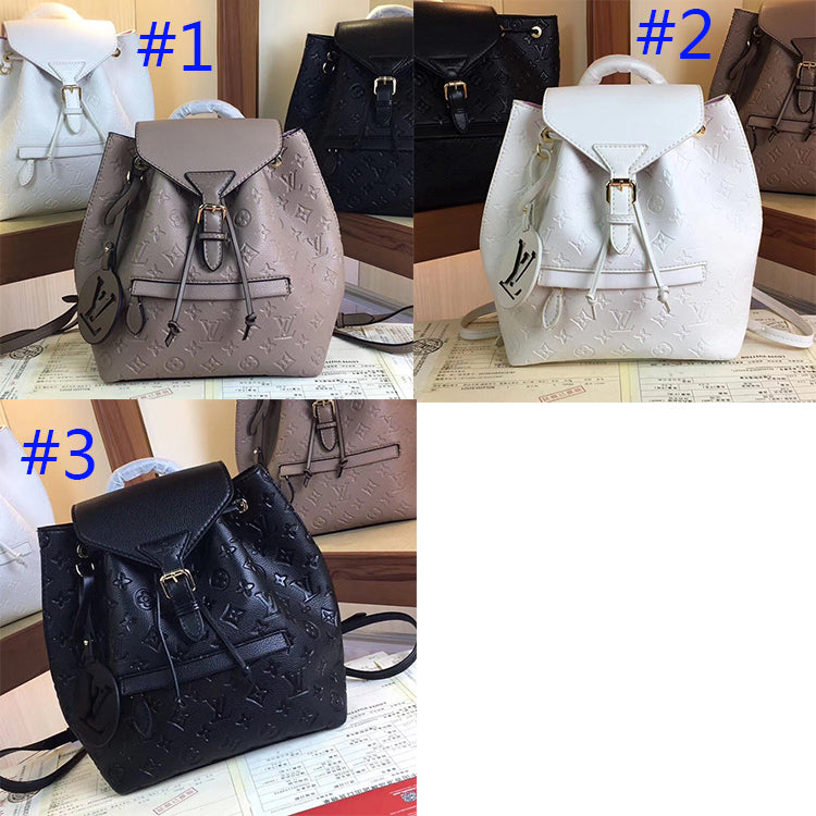 2E6B  Fashion leather backpacks