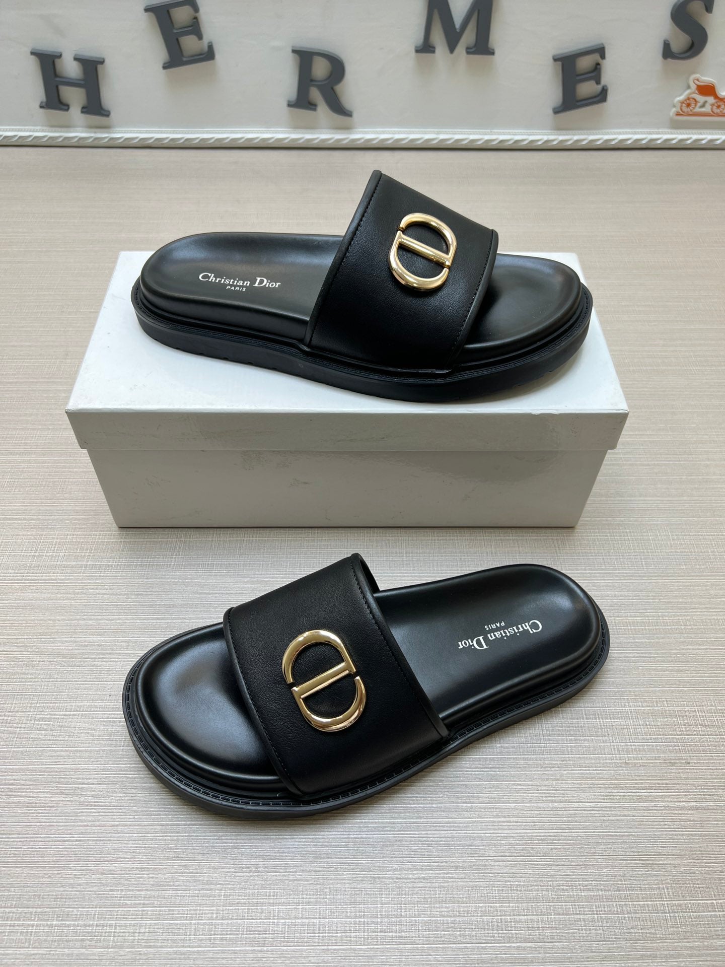 54D115Z   fashion  slippers