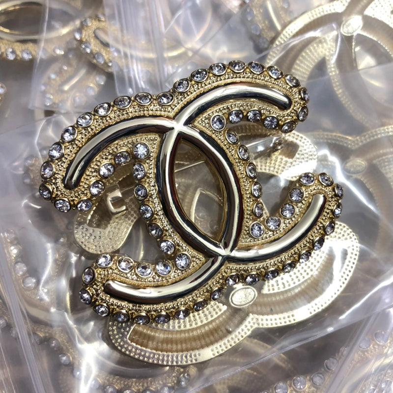 14C850X  Fashion Brooch