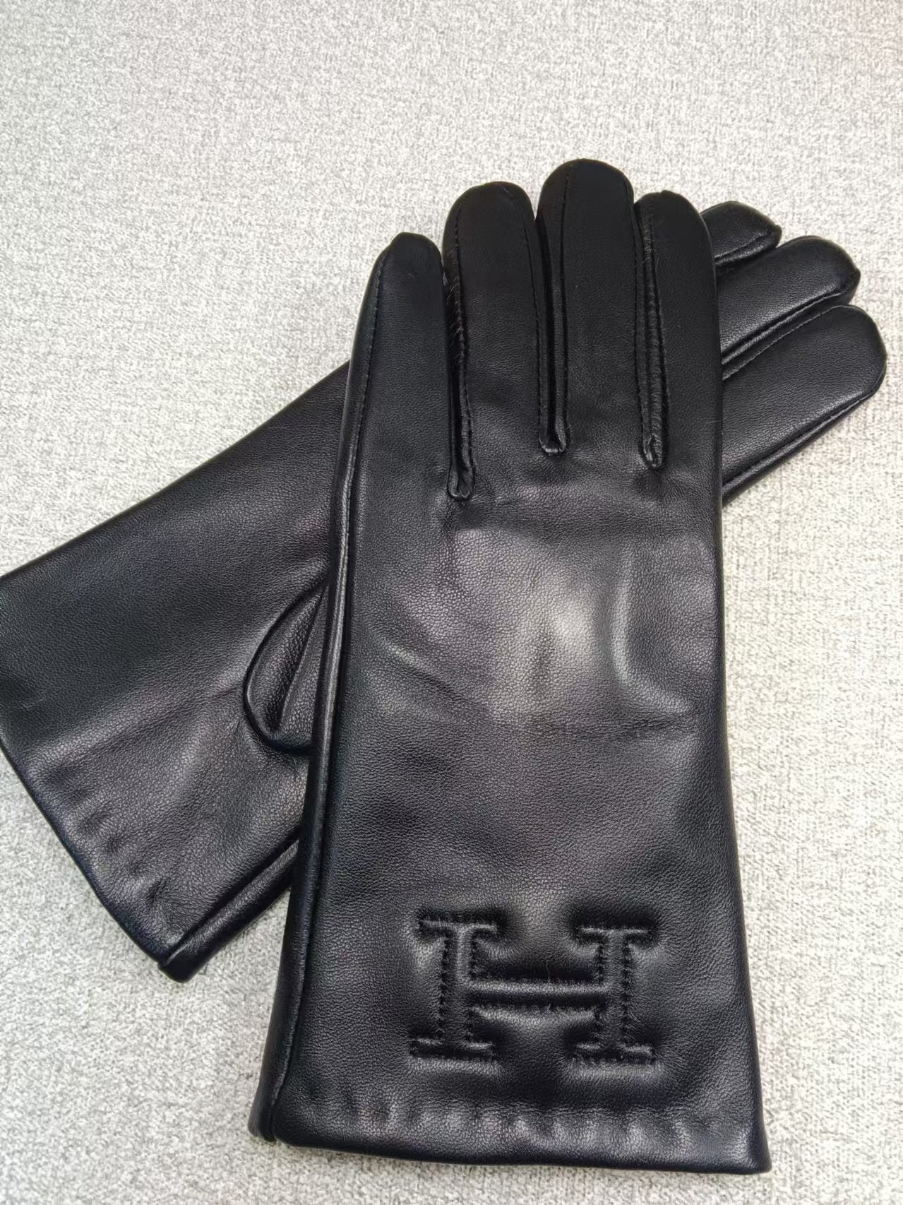 24H100S   Fashion gloves