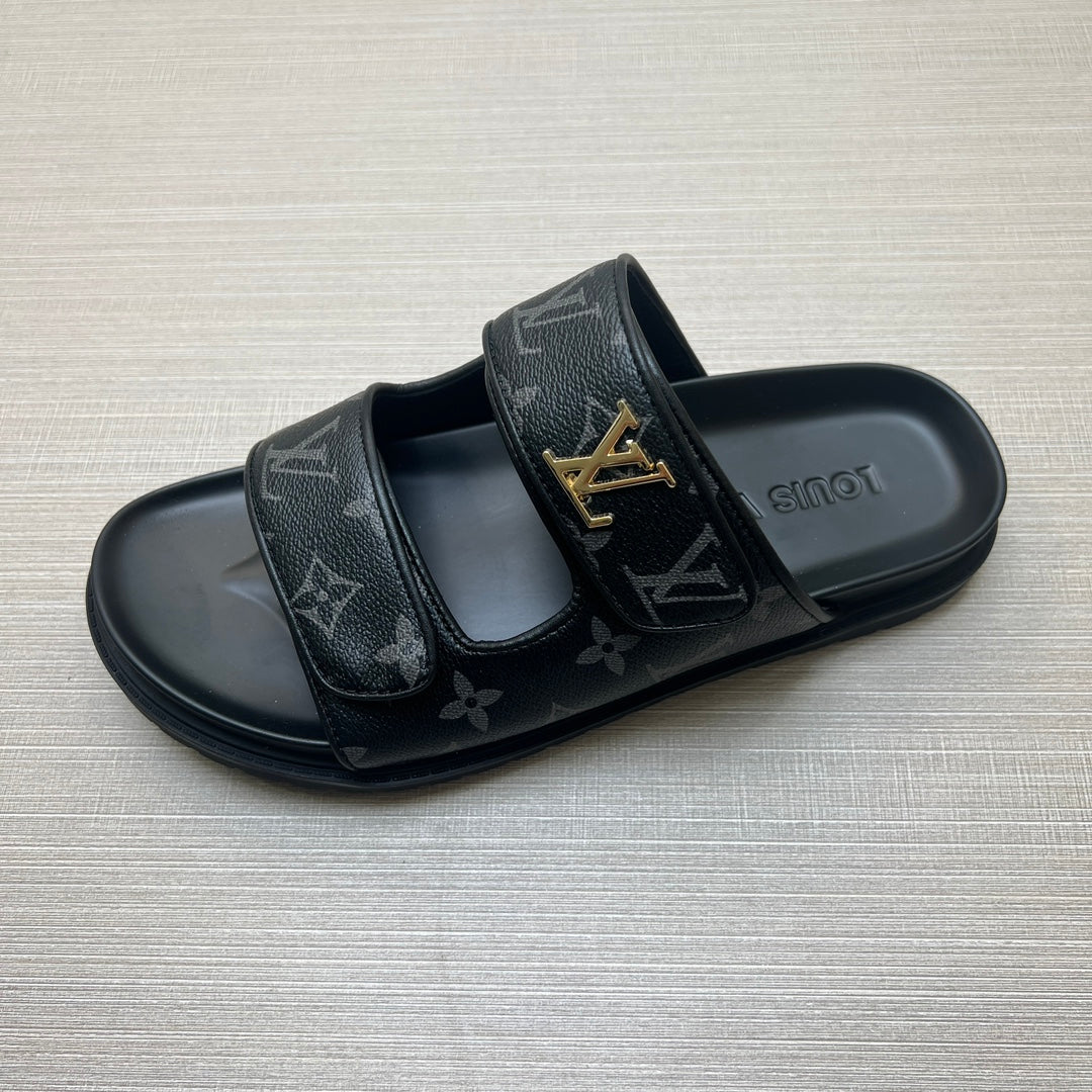 54E11Z  fashion slippers