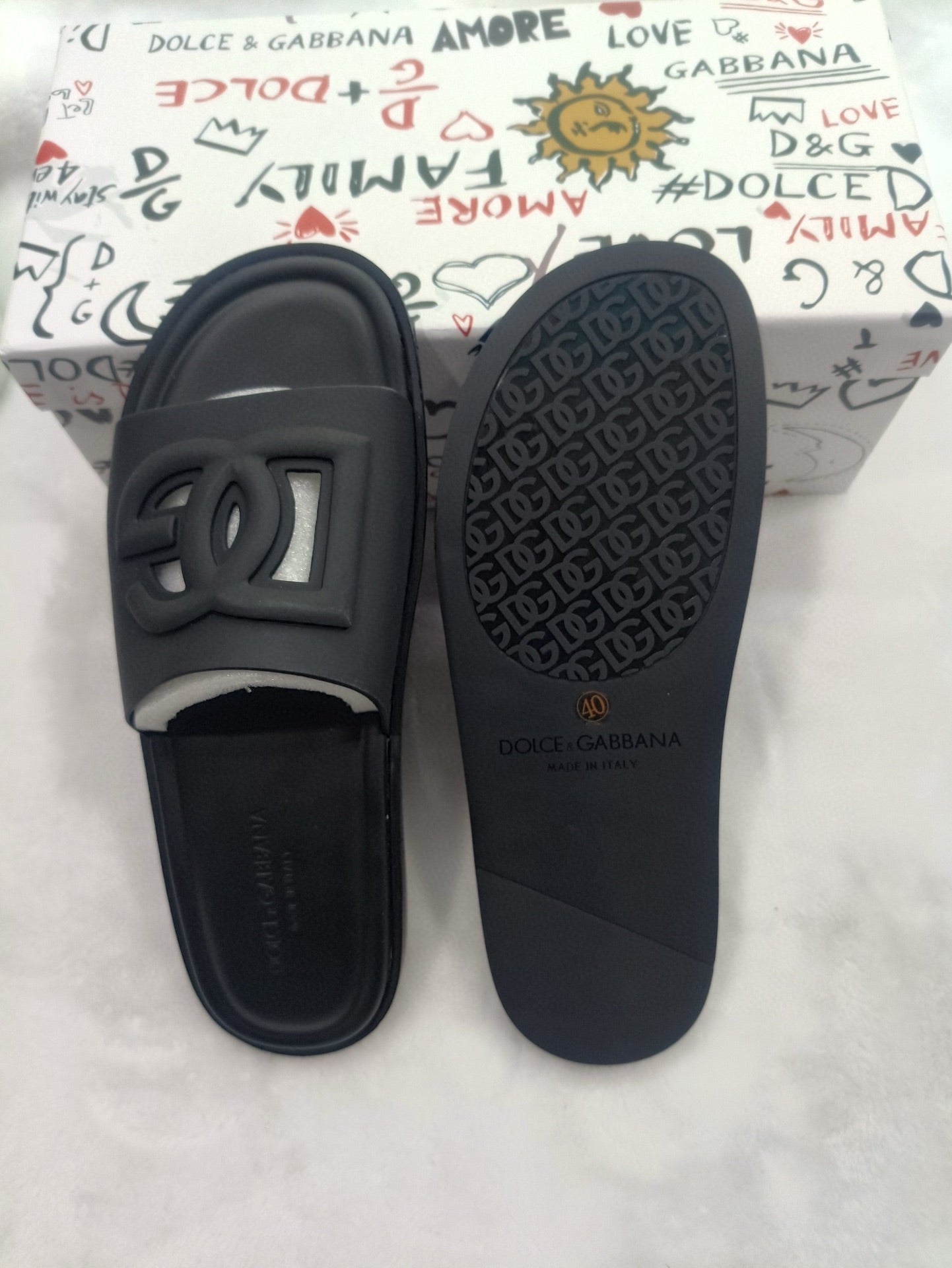 54A82Z   fashion  slippers