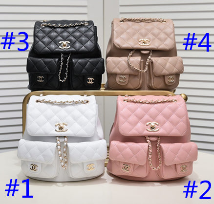 1XC66B  Fashionable leather bag 