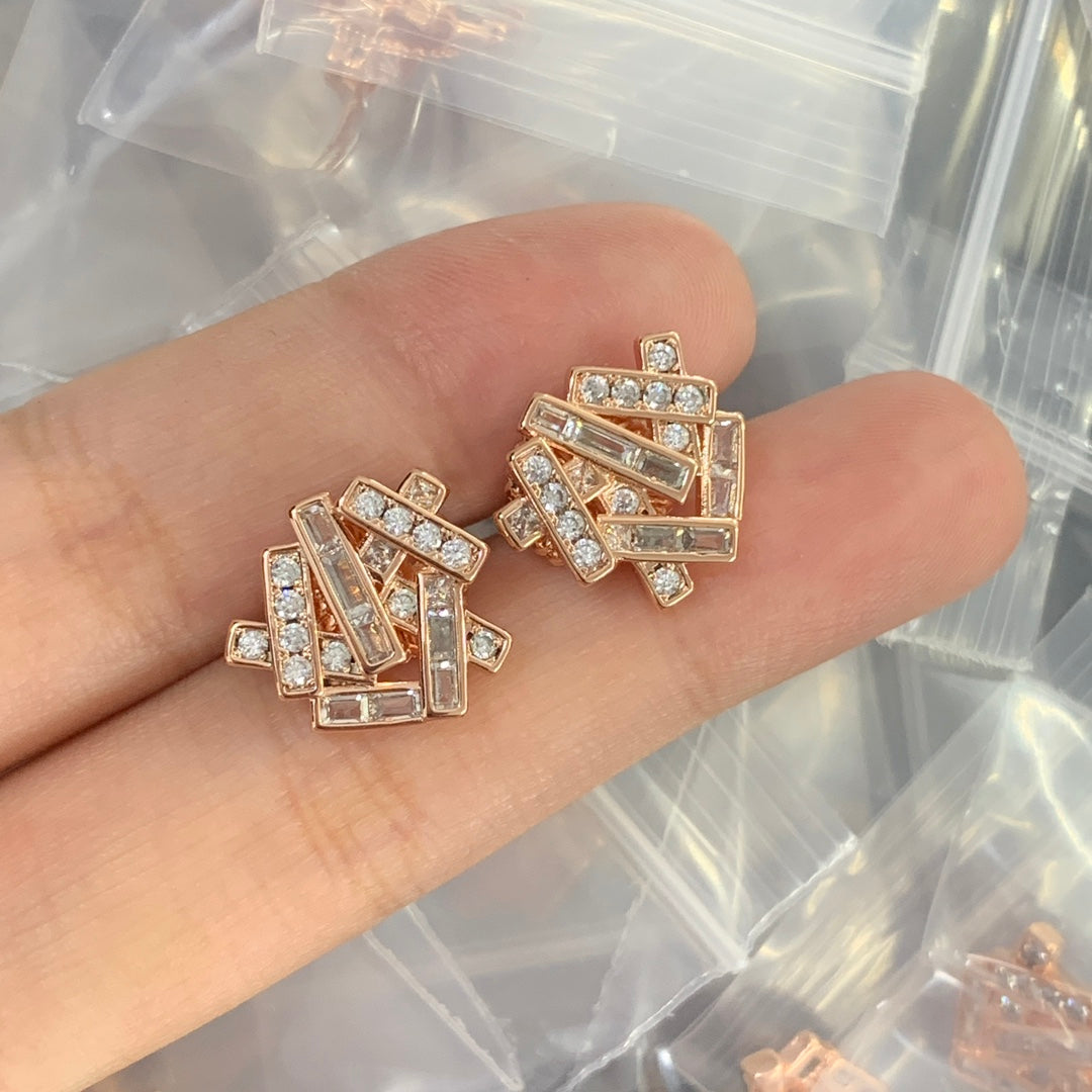 84A102E  Fashionable and high quality Earrings