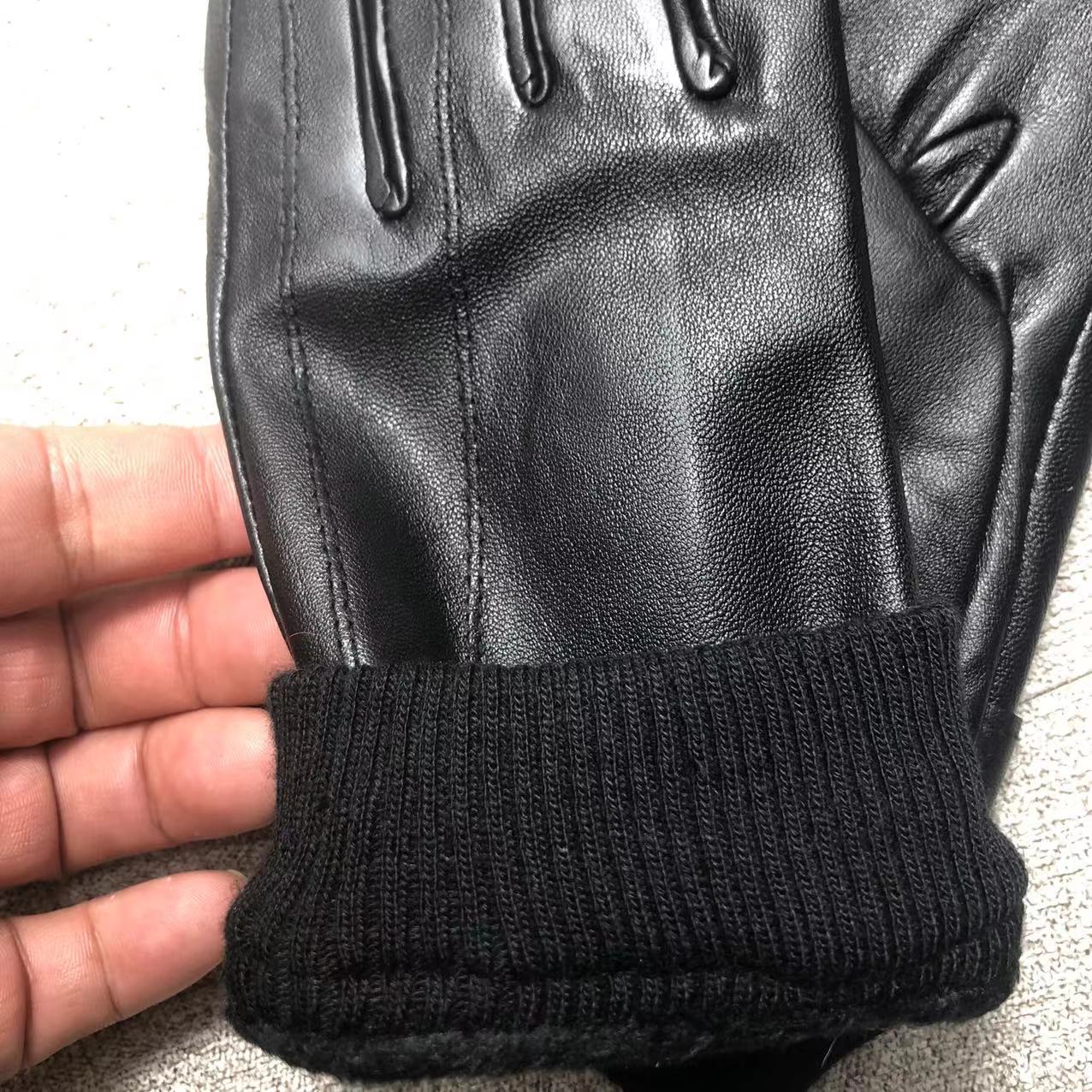 24H84S   Fashion gloves