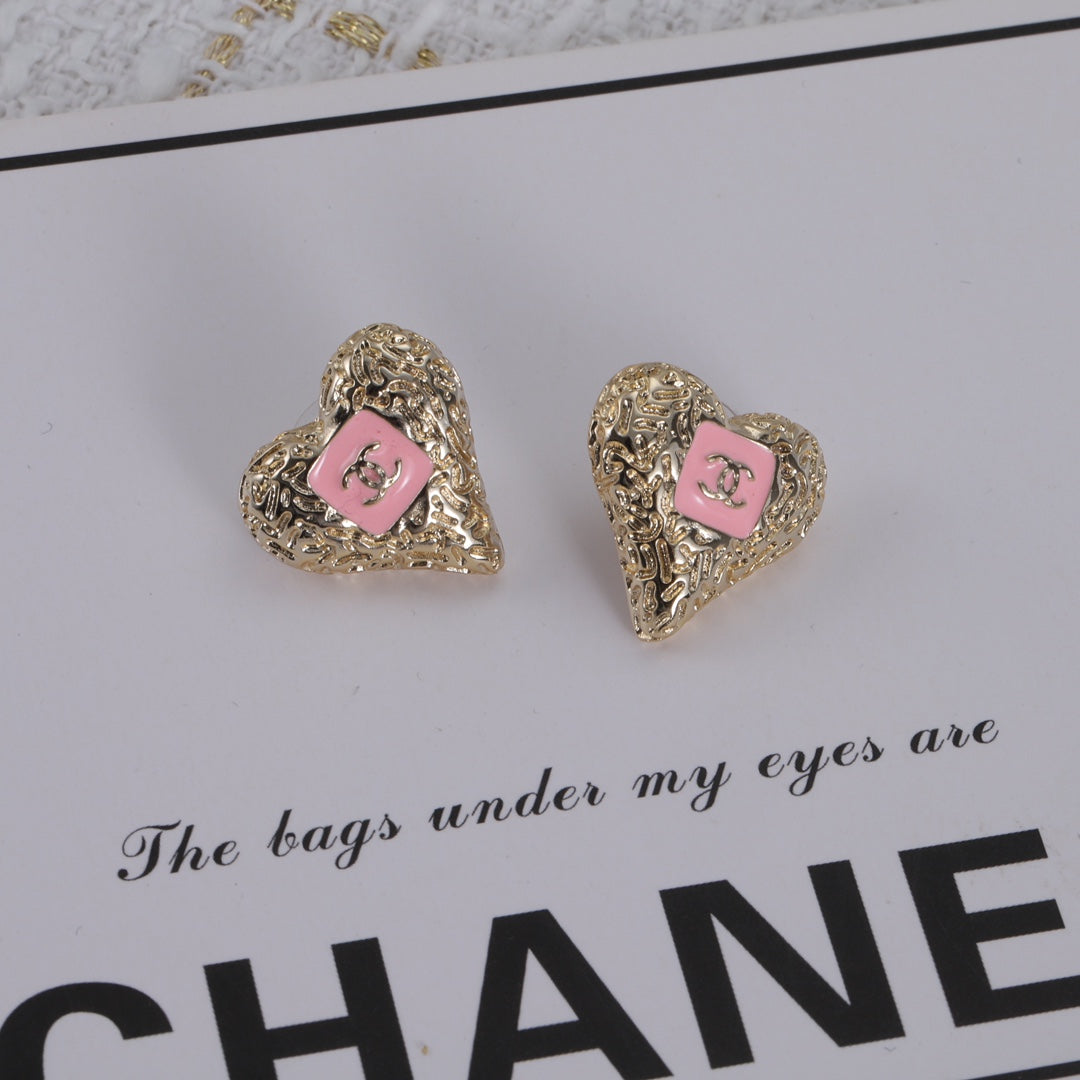 14C8E  Fashionable and high quality earrings