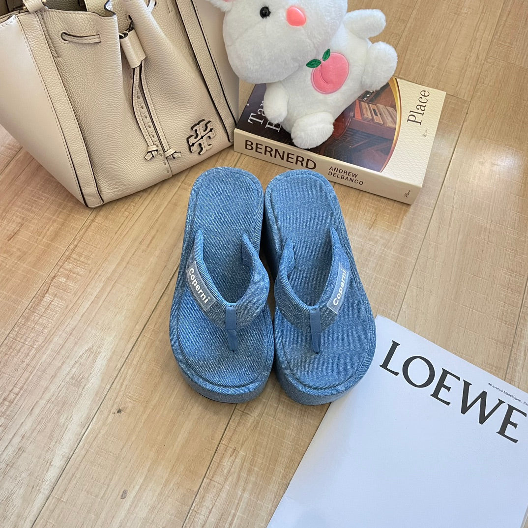 14A92Z  fashion Slippers