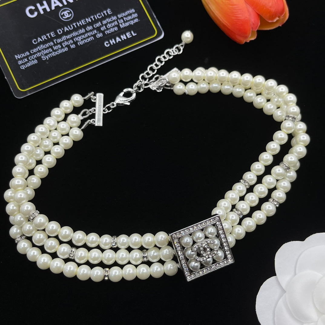 14C928X  Fashion Necklaces