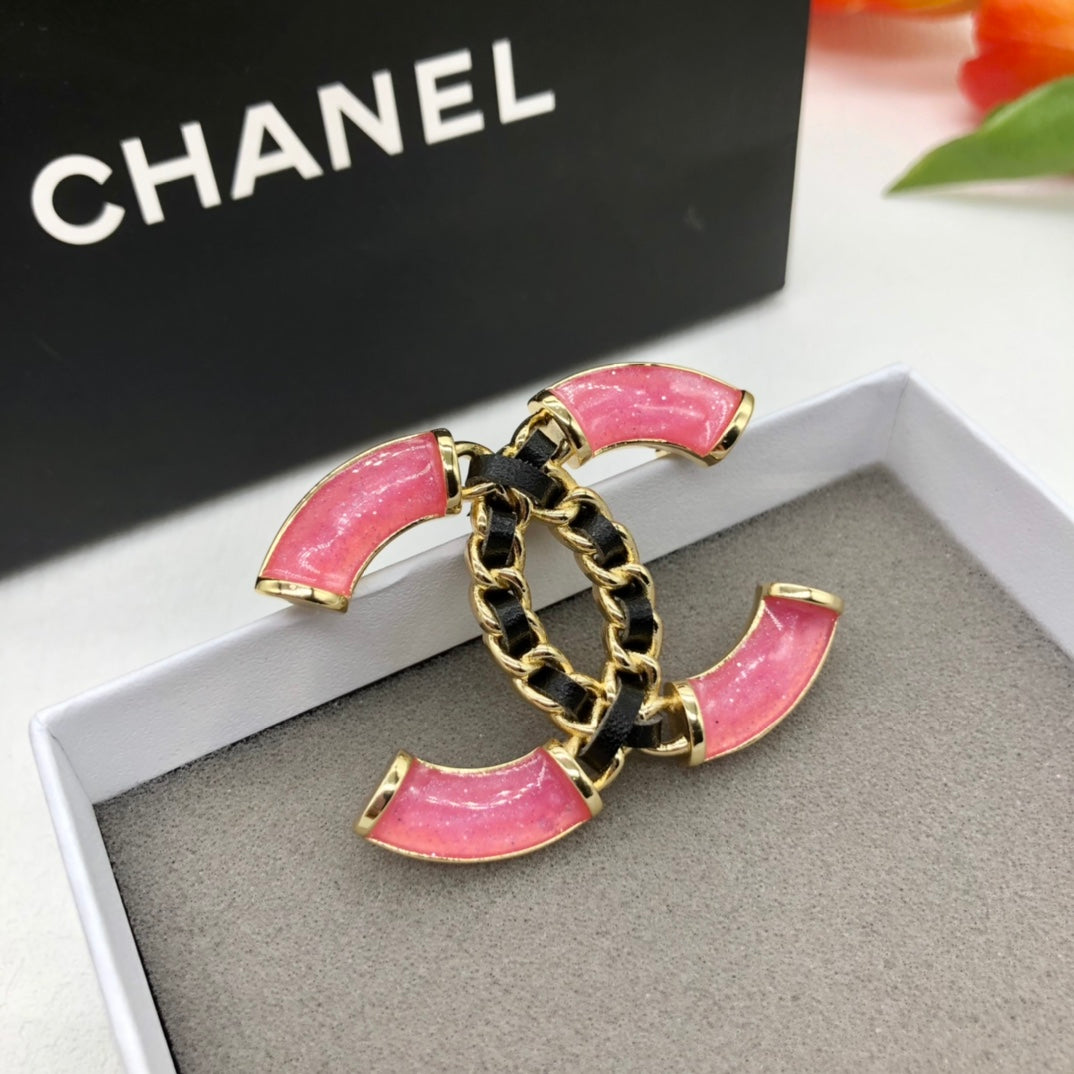 14C886X   Fashion Brooch