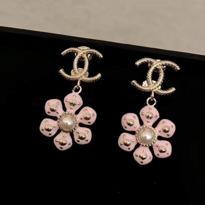 14C48E  Fashionable and high quality earrings