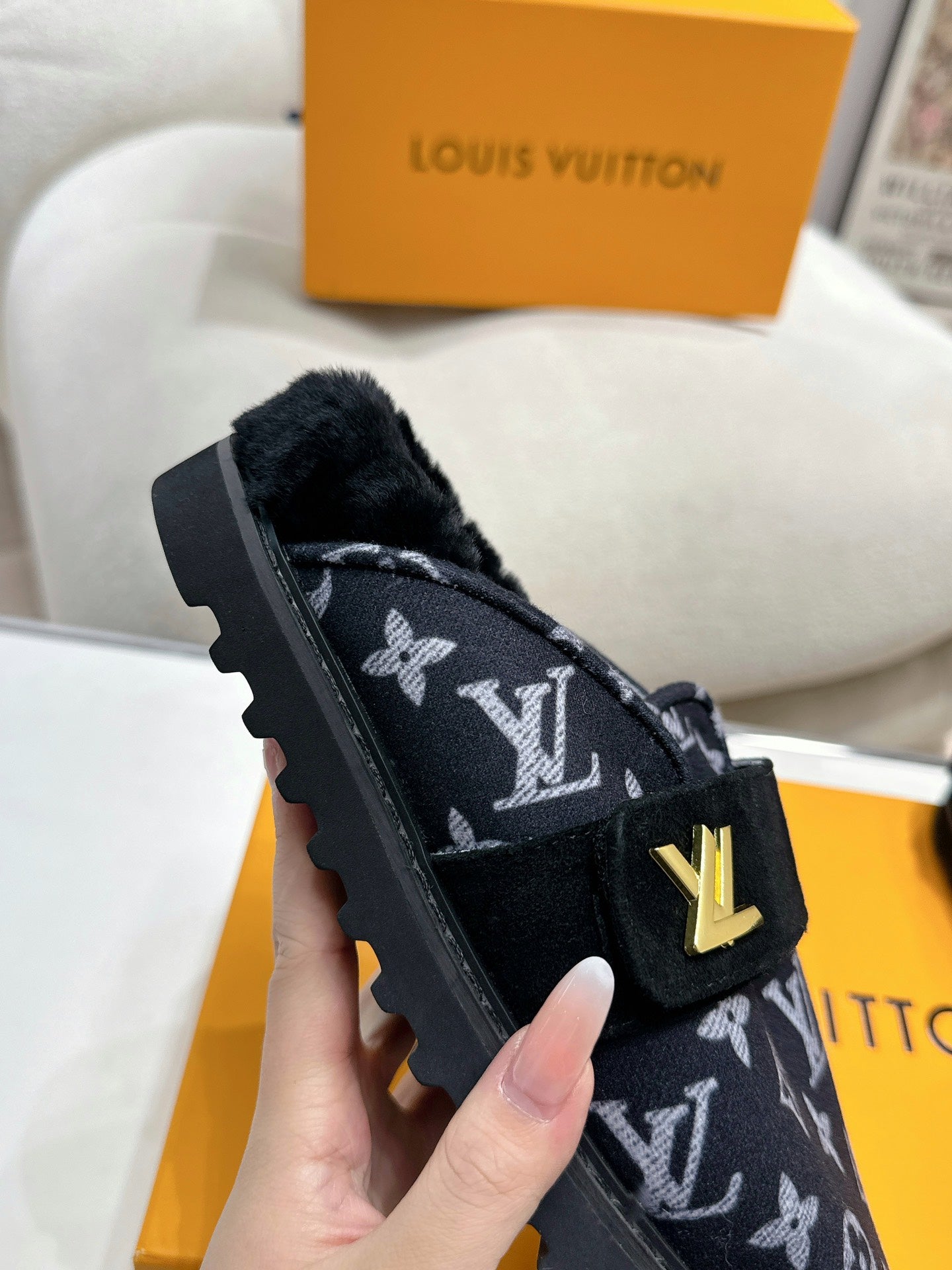 3LE6Z High quality  Slippers