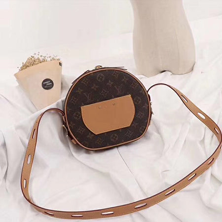 3E28B  Fashionable leather bag 