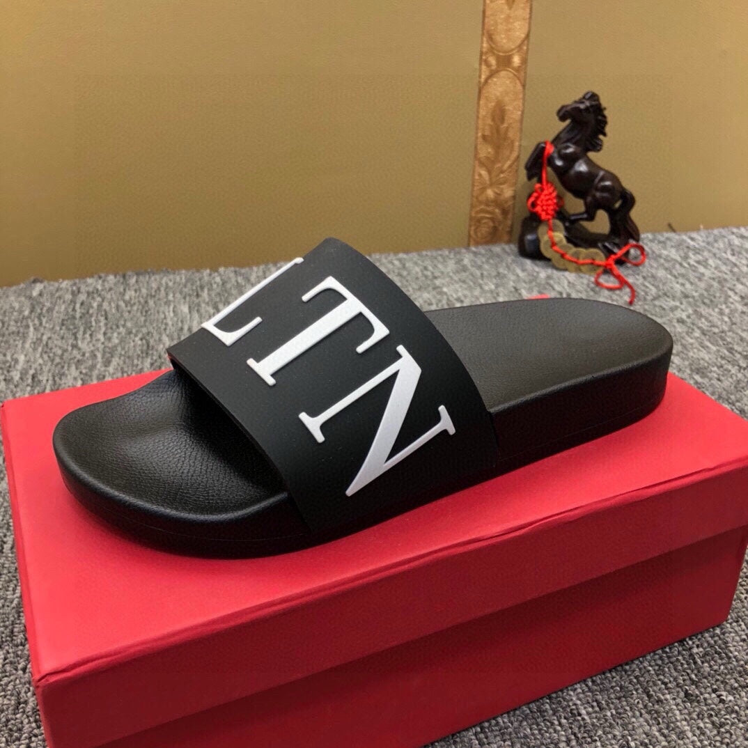 54VL52Z    fashion  slippers