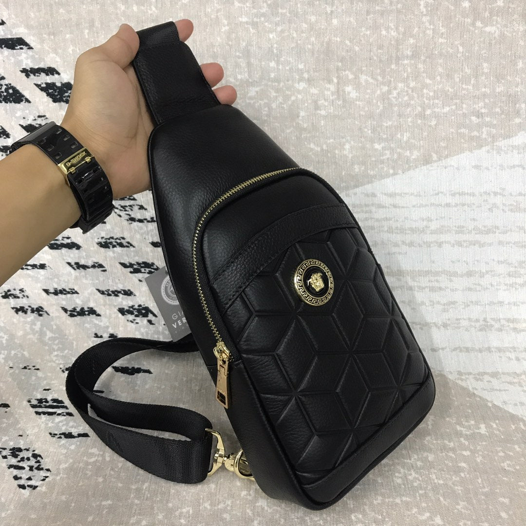 2XV291B  Fashionable leather bag 