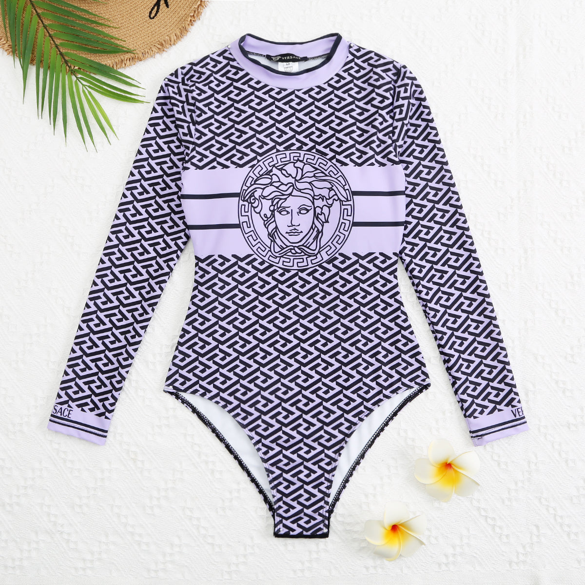 14V103Y   fashion Long sleeve swimsuit