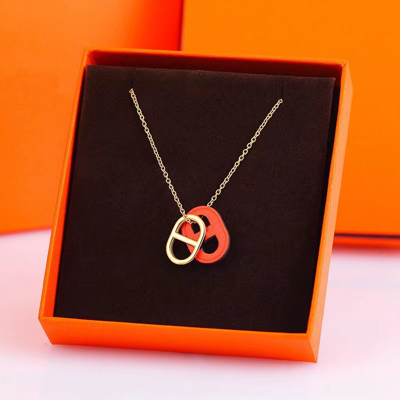 P4H9X Fashionable and high quality Necklaces