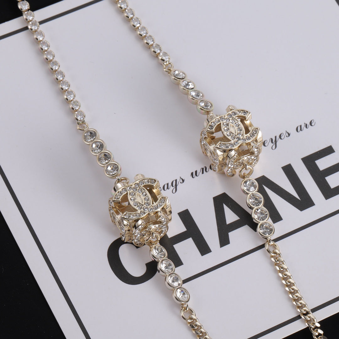 14C835K   Fashion Necklaces