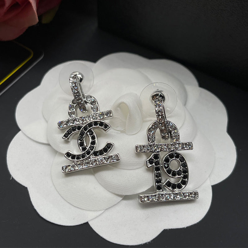 14C898E  Fashion Earrings