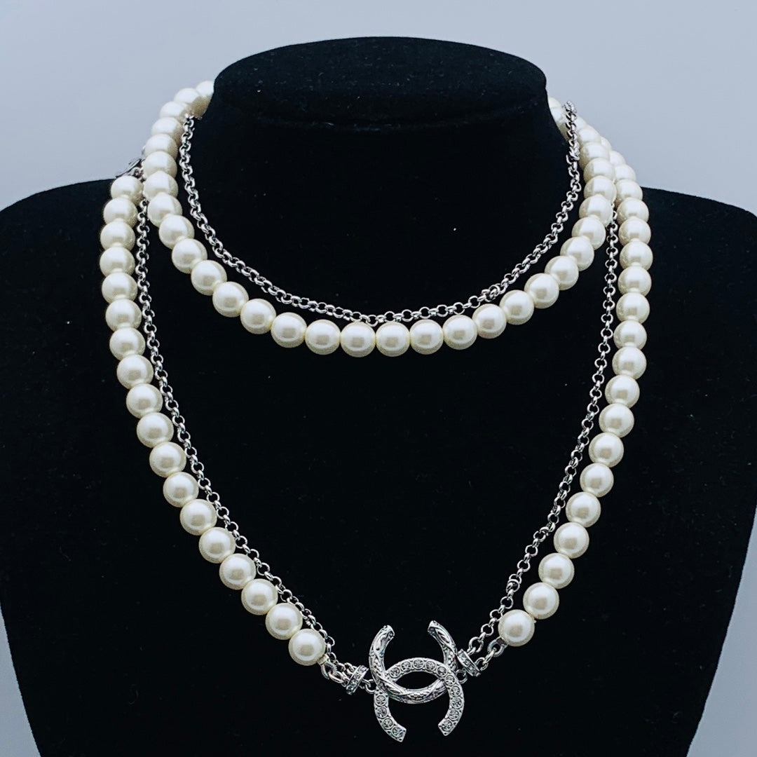 84C9X  Fashionable and high quality Necklaces