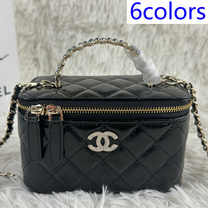 1XC377B  Fashionable leather bag 