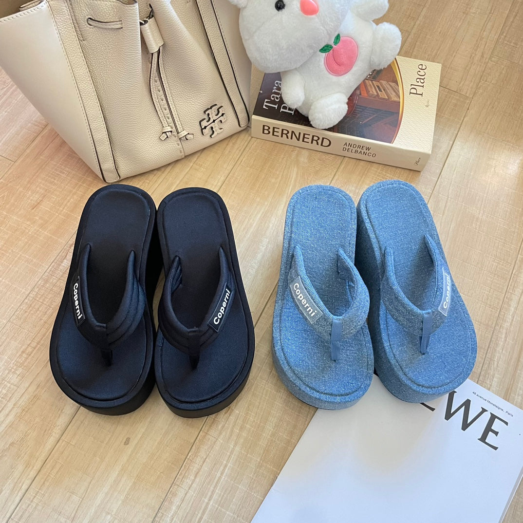 14A92Z  fashion Slippers