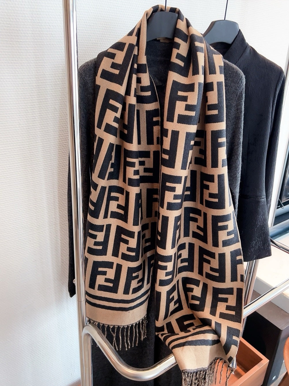 14F339W　Fashion scarves