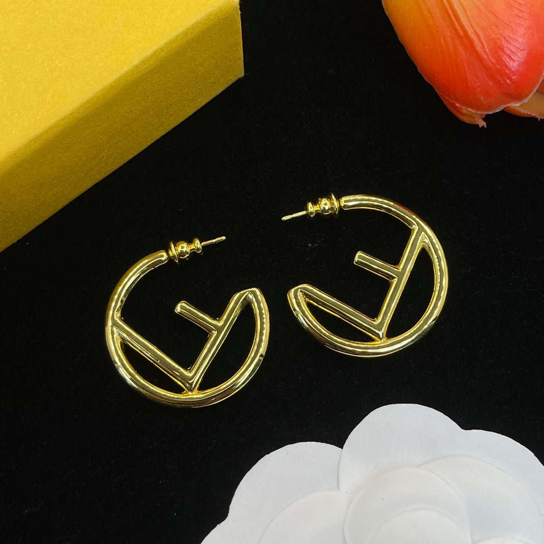 14F647E   Fashion Earrings