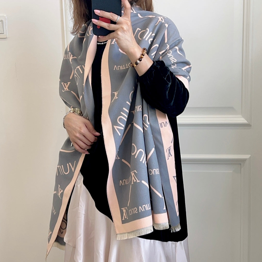 14E250W　 Fashion scarves