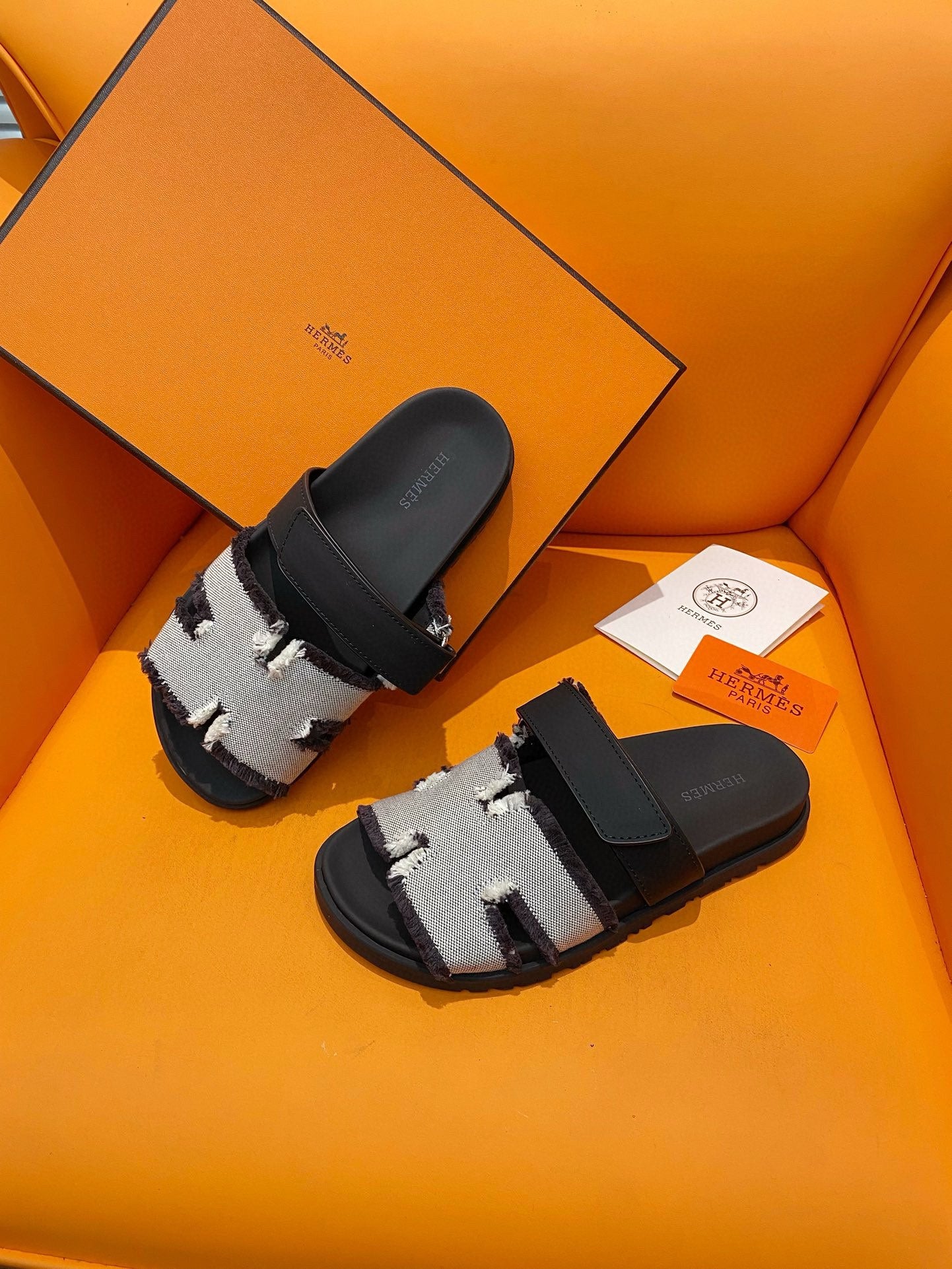 14H1Z   fashion sandals