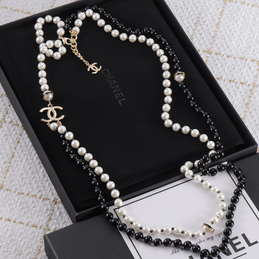 14C838K   Fashion Necklaces