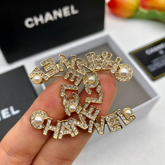 14C887X   Fashion Brooch