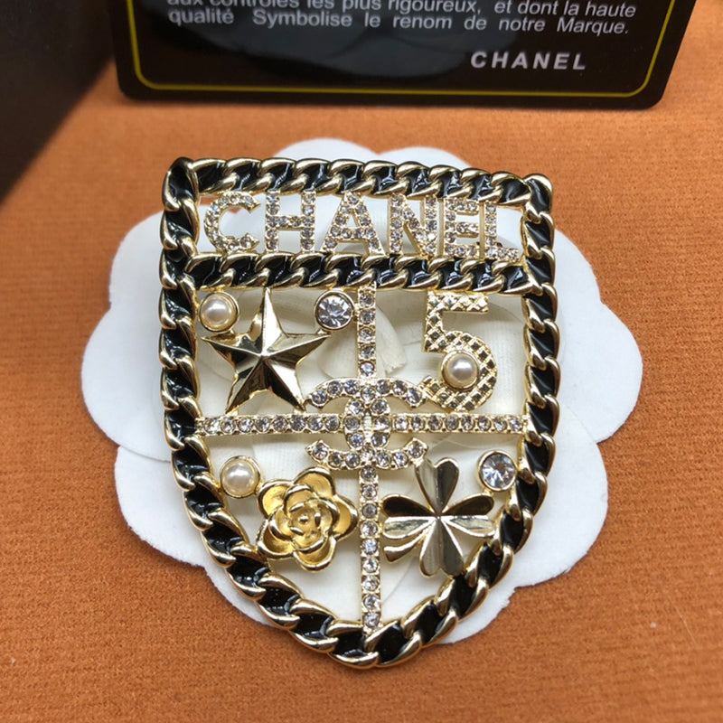 14C857X  Fashion Brooch