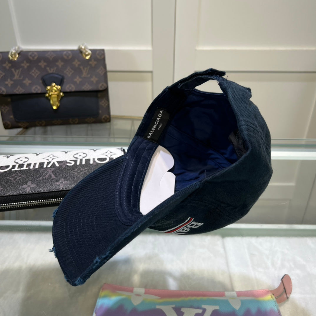 14J54M   Fashion hats