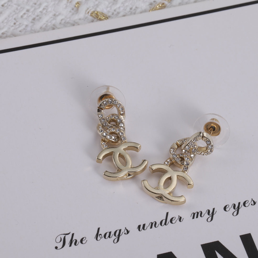 14C493E  Fashionable and high quality Earrings