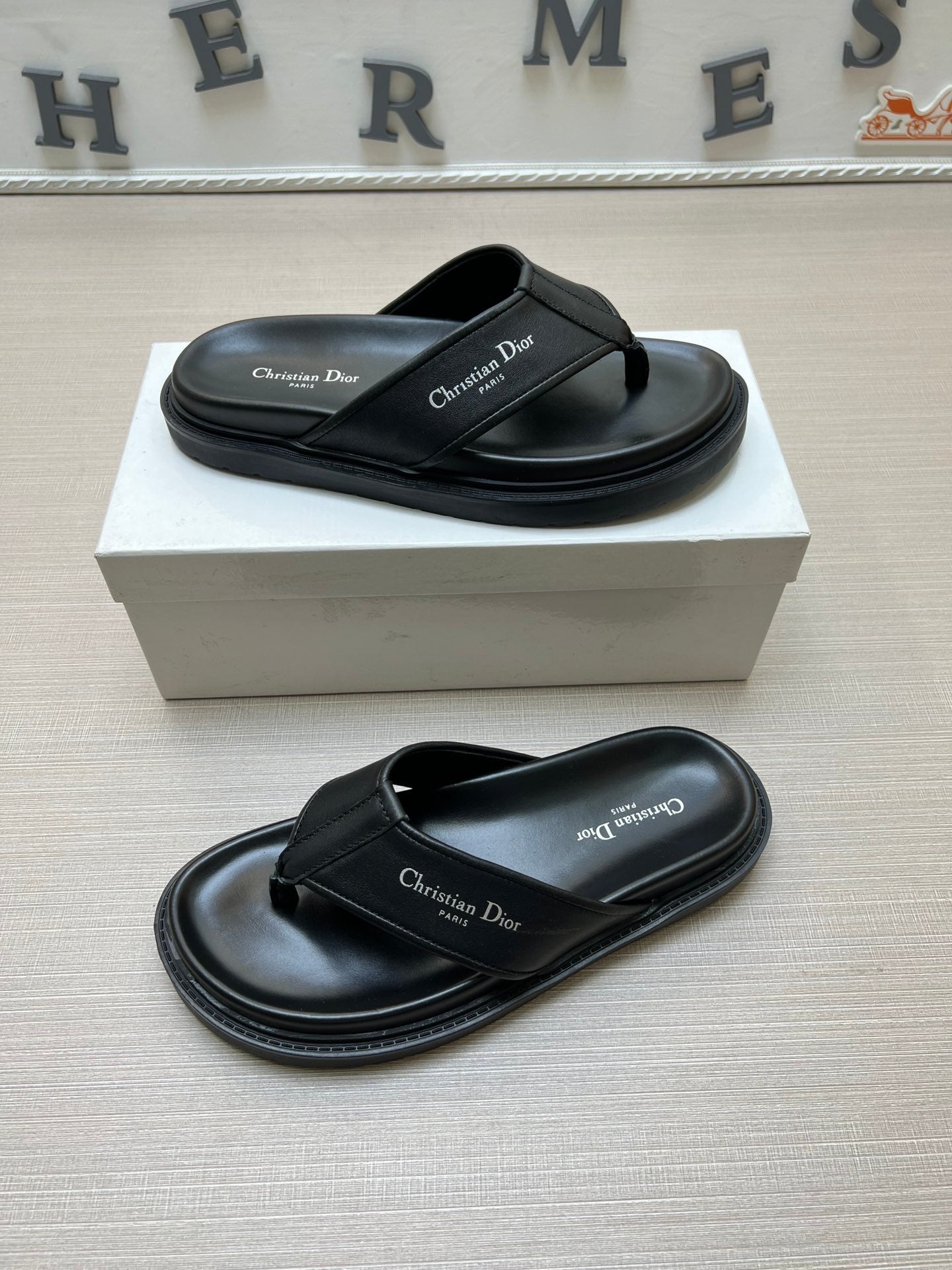 54D115Z   fashion  slippers