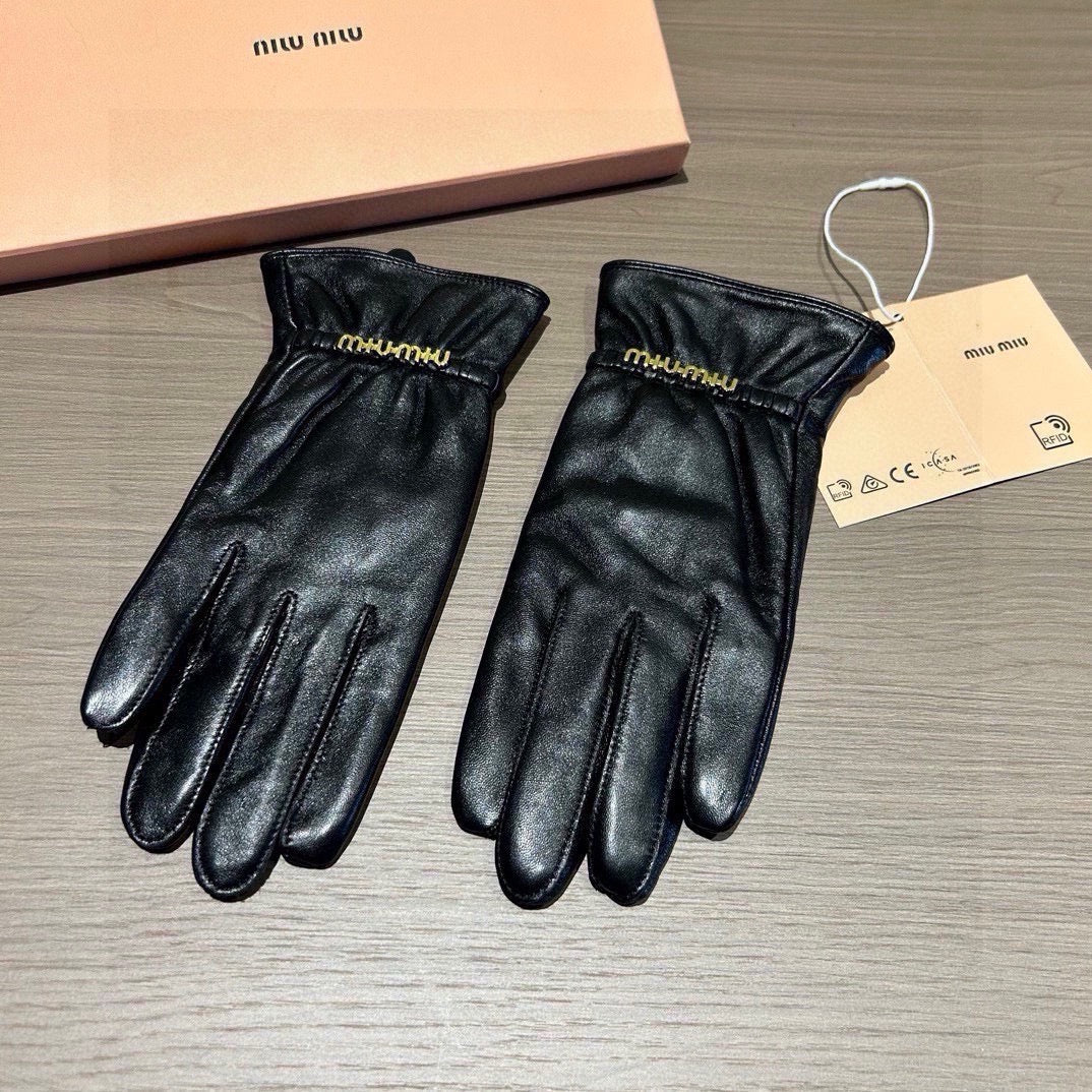 14A44S   High quality fashionable sheepskin gloves