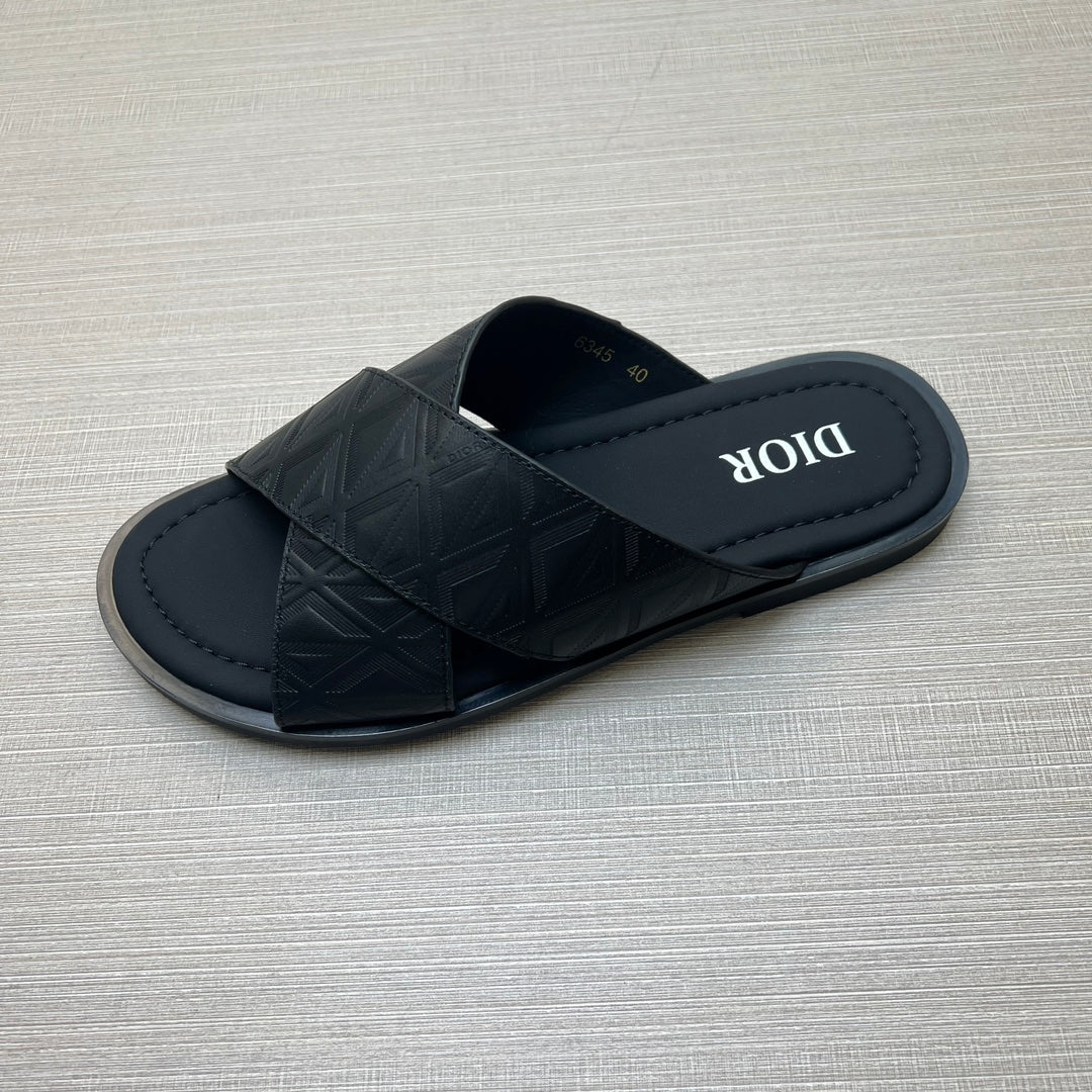 54D78Z   fashion slippers