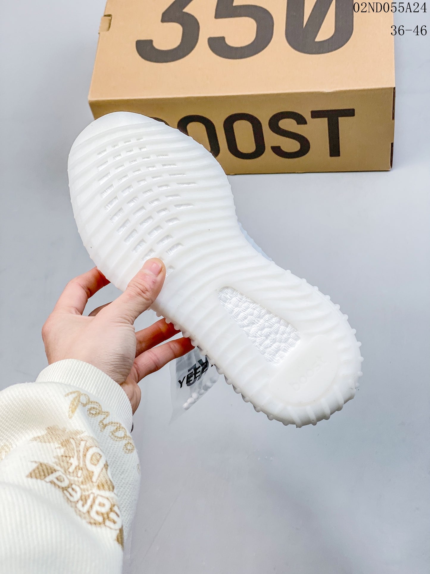 4YA94Z  Yeezy Fashion Sneakers (No Box, August-October Big Sale)