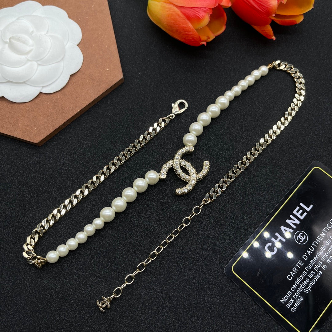 14C918X  Fashion Necklaces