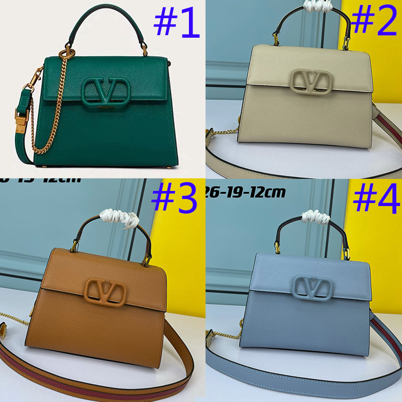 1XVL30B  Fashionable leather bag 