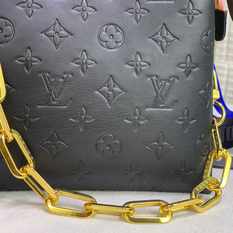 5E8B  Fashionable leather bag 