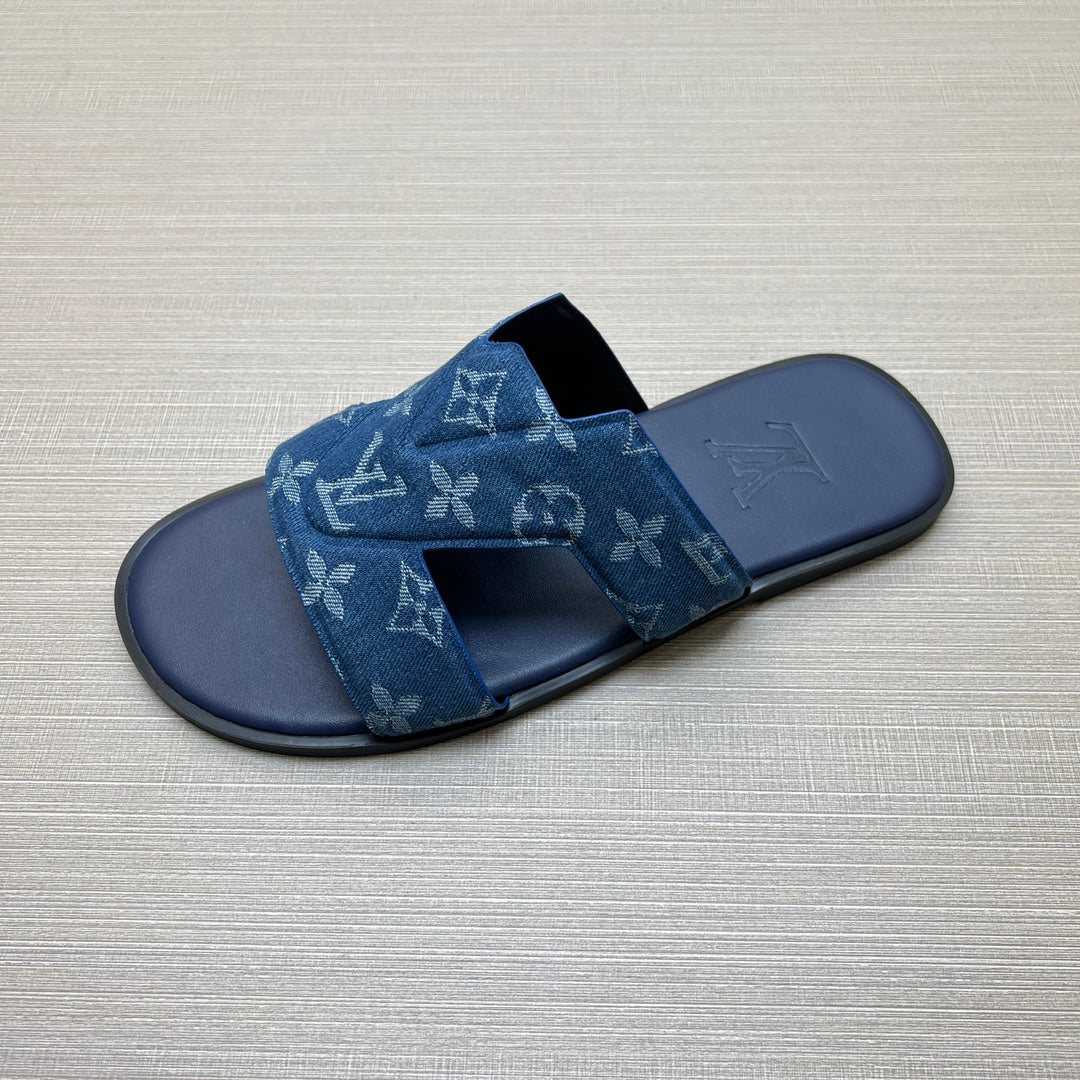 54E109Z   fashion  slippers