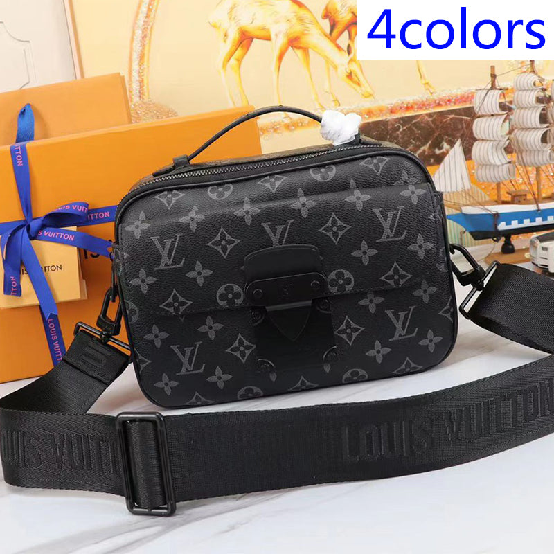 2XE137B  Fashionable leather bag 