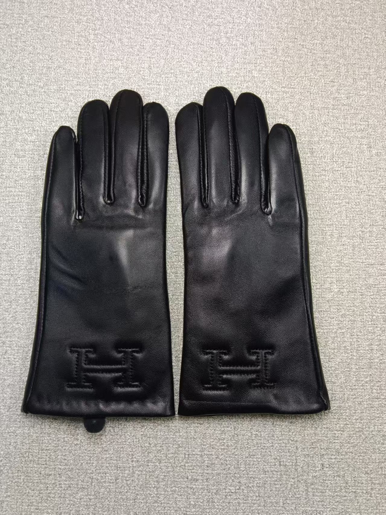 24H100S   Fashion gloves