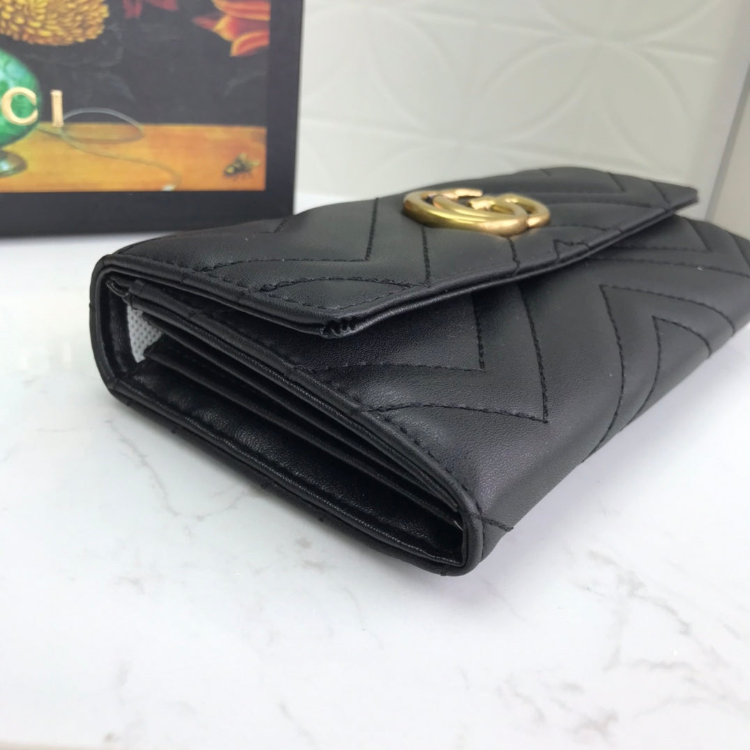 1XB79B  Fashionable leather wallets