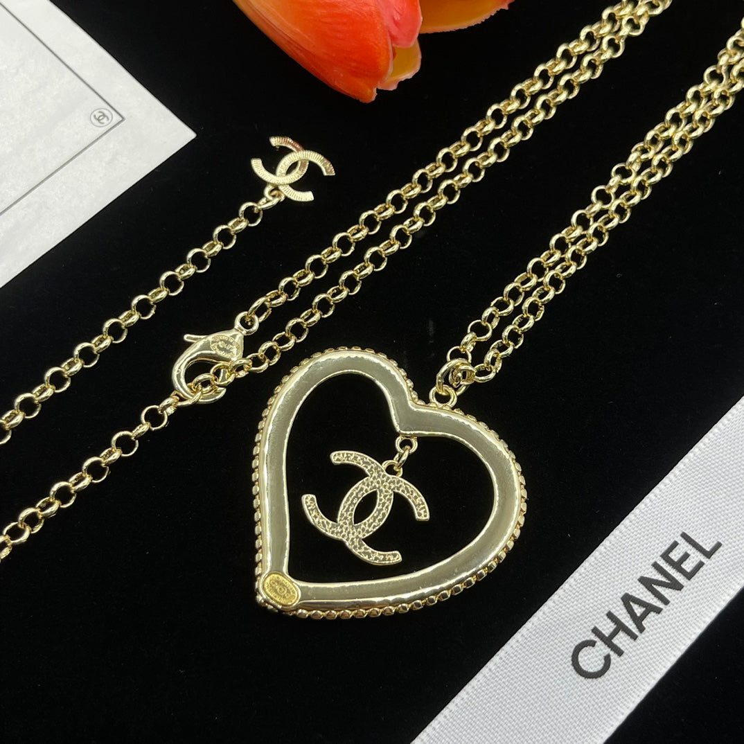 14C929X  Fashion Necklaces